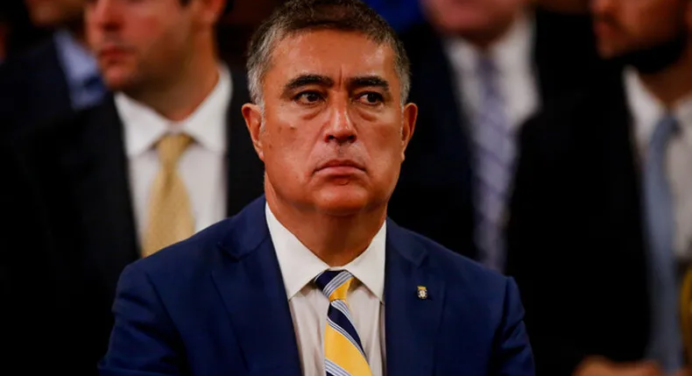 Alcalde Desbordes podría ser arrestado por no pago de deuda de más de $3 millones por juicio laboral