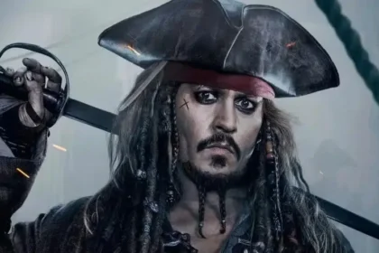 Productor confirma conversaciones con Johnny Depp para «Piratas del Caribe 6»