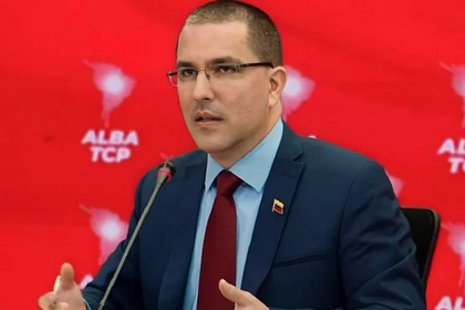 Arreaza asegura que la AN de 2015 «no planteó» el tema de los presos políticos en el diálogo