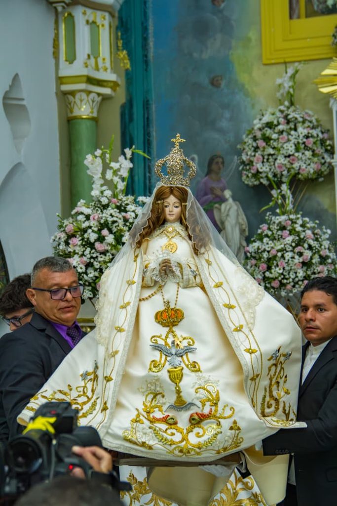 Con agradecimiento fervoroso fue recibida la imagen de la Virgen del Valle +VIDEO