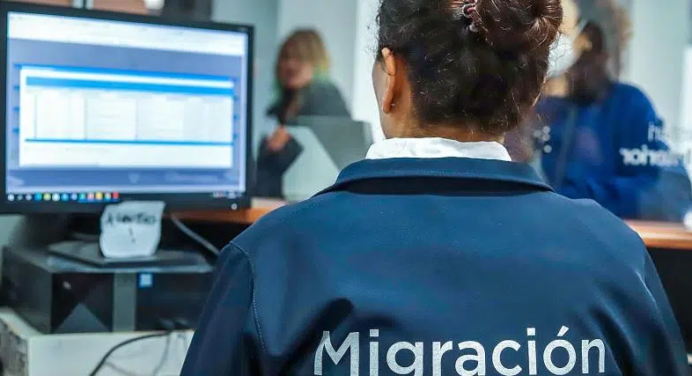 Ecuador inicia procesos migratorios a 19 venezolanos tras operativo