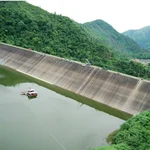 Suministro de agua regresa con fuerte presión a varios municipios de Nueva Esparta tras reactivación de Turimiquire