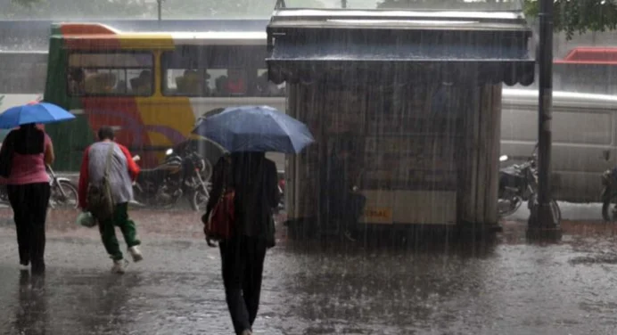 Paso de Onda Tropical 50 dejará lluvias en varios estado de Venezuela este 16Sep