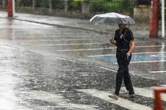 Onda tropical 51 se acerca a Venezuela: Inameh prevé lluvias y calor de hasta 39°C este martes