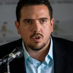 Stalin González exige resultados tras recientes acuerdos y contratos