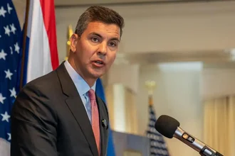 Santiago Peña asegura que Paraguay «quiere ayudar a Venezuela en su transición democrática»