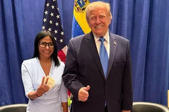 Delcy Rodríguez tilda de «histórica» su reunión con Donald Trump