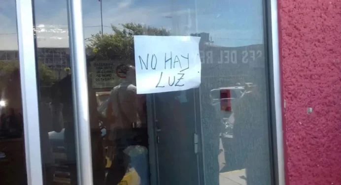 Apagones en Margarita se registran por limitación de energía en el cable submarino desde Casanay