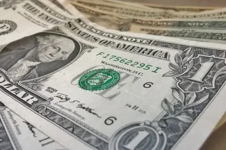 Dólar oficial BCV HOY pisa el escalón de los 855 bolívares al cerrar la semana