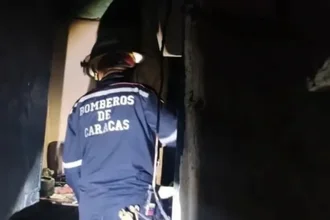 Dos personas resultaron heridas tras escape de gas en una bombona en Caracas