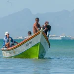 Pescadores de La Guardia exigen cese a represalias con combustible