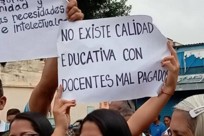 Bono de Bs. 12,50 para el regreso a clases desata la indignación docente al equivaler a 1,5 centavos de dólar previo al inicio del nuevo año escolar