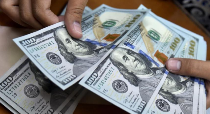 Dólar oficial sigue indetenible y así cotizará en su apertura el próximo martes 15Sep