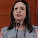 María Corina Machado denuncia que EE. UU. la excluyó de las negociaciones sobre Venezuela y anuncia su regreso