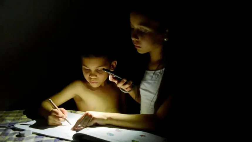 Cortes eléctricos de hasta 6 horas diarias afectan rendimiento escolar en Margarita