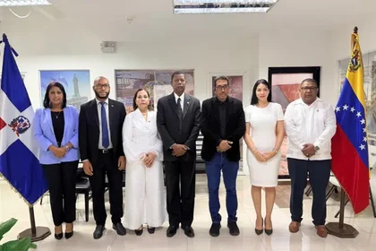 Consulado de República Dominicana reabre sus puertas en Caracas y retoma servicios