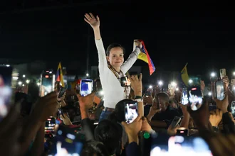 Con la esperanza revuelta