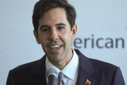 Oliver Blanco asume la Cancillería: Este será el cargo que ahora tendrá Félix Plasencia