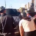 Conductor arrolla a familia en el sector El Palito de Juan Griego