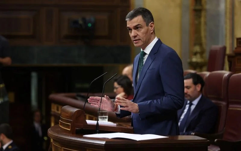 Pedro Sánchez adelanta las elecciones generales en España tras disolver el Parlamento