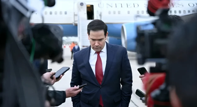 Rubio niega que EE. UU. haya pedido a otros gobiernos «impedir» el regreso de Machado: «No sé de qué está hablando»