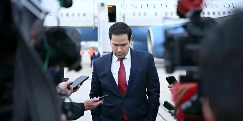 Rubio niega que EE. UU. haya pedido a otros gobiernos «impedir» el regreso de Machado: «No sé de qué está hablando»