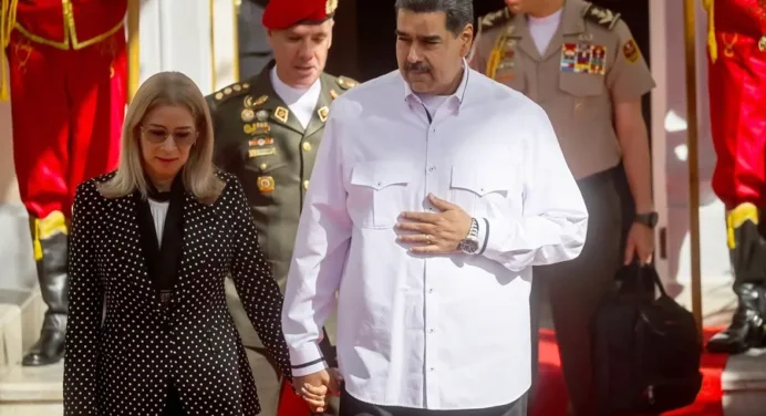 EE.UU. acusa a Maduro y Cilia Flores de conspiración para cometer torturas